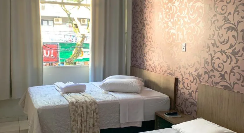 Hotel Ideal - Image 1