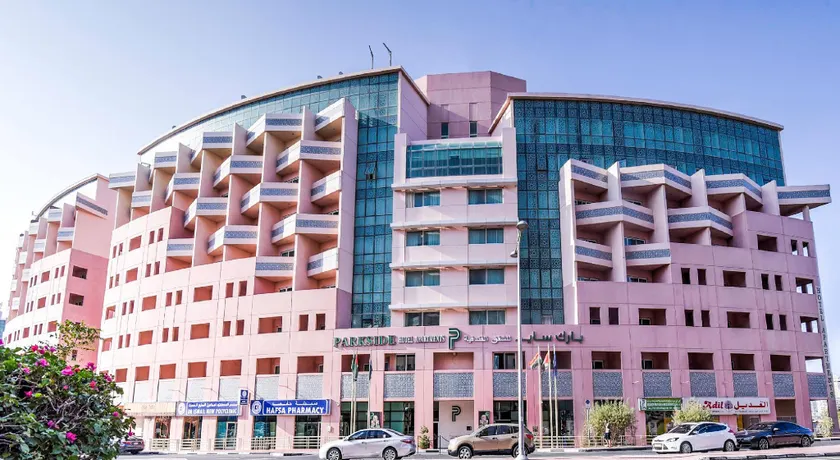 Parkside Hotel Apartment - Image 1