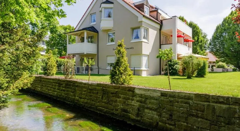 Haus am Mühlenweg - neue, sonnendurchflutete Appartements mit Aufzug und Tiefgarage - barrierefrei - Image 1