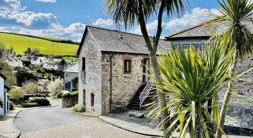Shippon End - Barn conversion with character and charm - Image 1
