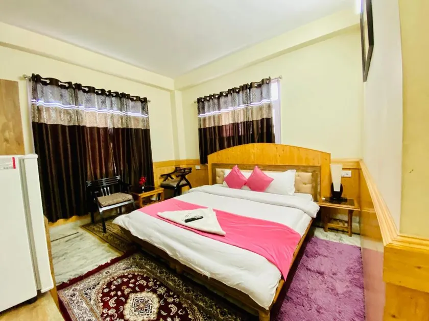 Sai Cottage Shimla - Image 1
