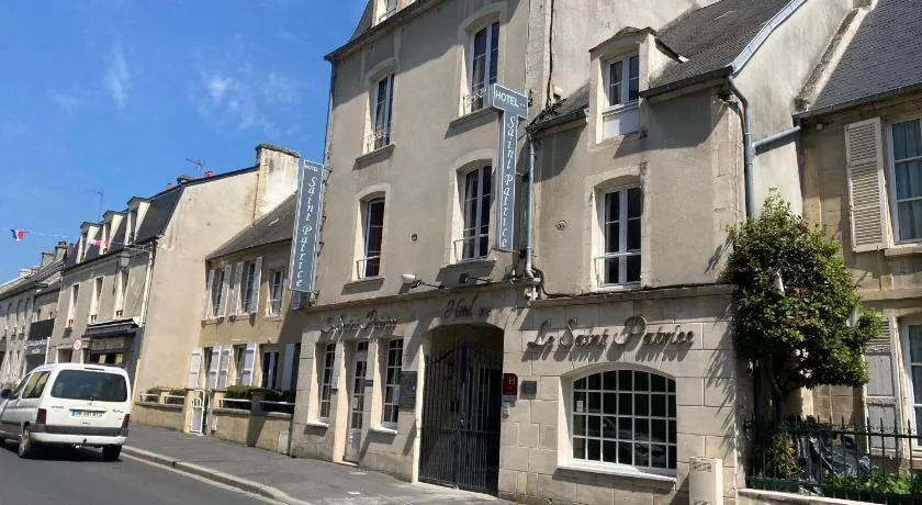 Hôtel Le Saint Patrice - Image 1