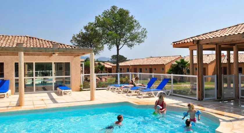 Résidence Goélia Le Village Azur - Image 1