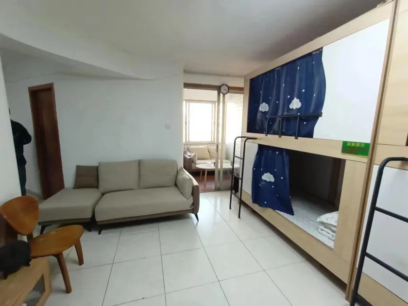 The Xiao Youzi Capsule Hostel - Image 1