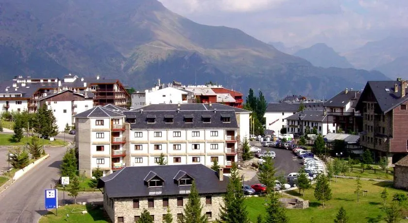 Hotel Nievesol - Image 1