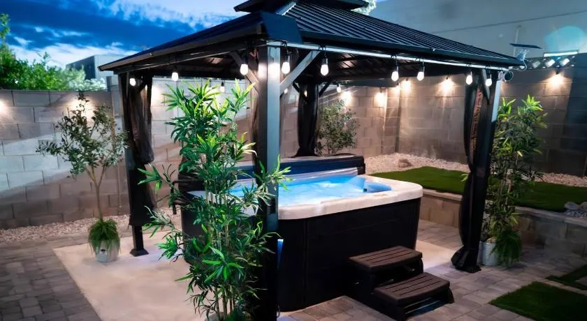 Enchanting Garden with Luxe Jacuzzi Spacious Yard - Image 1