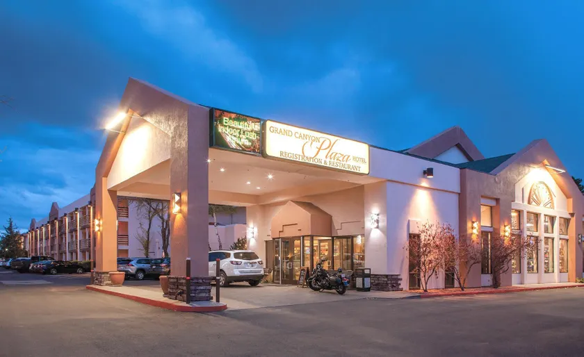 Grand Canyon Plaza Hotel - Image 1