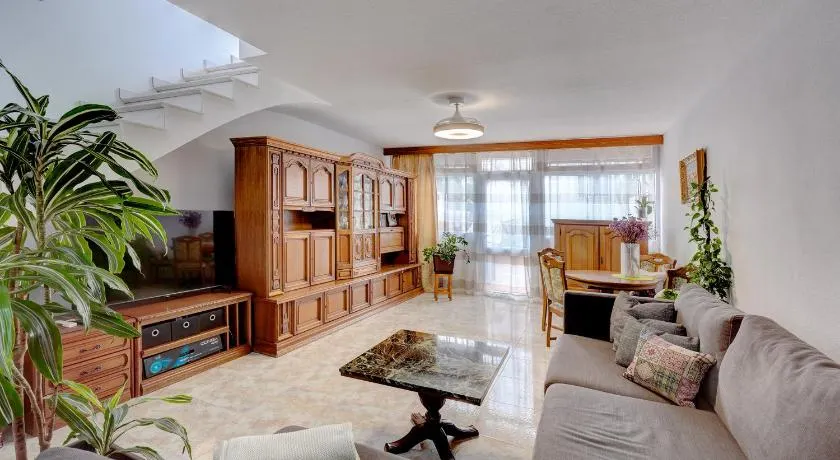 Lovely House in Las Americas - Image 1