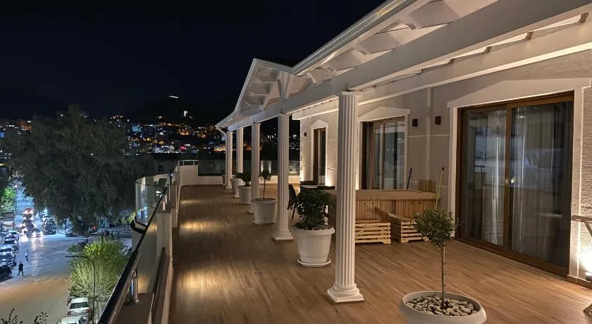 Hotel Metali - City Centre - Image 1