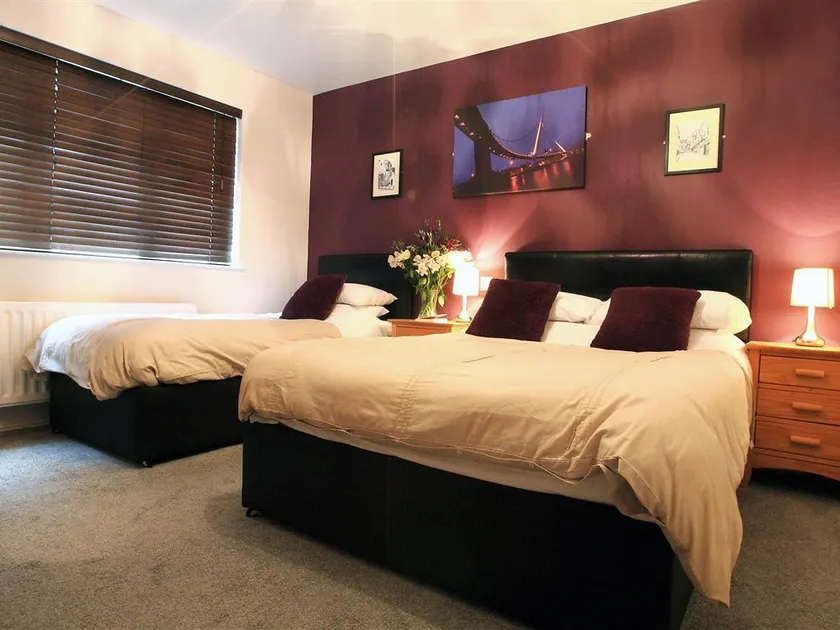 Abbey Bed and Breakfast - Image 1