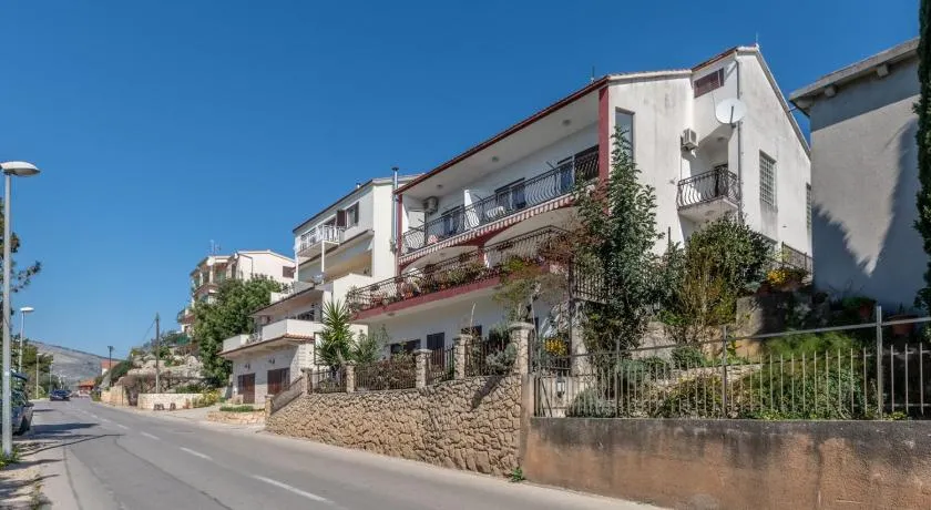Apartments Mimi - Image 1