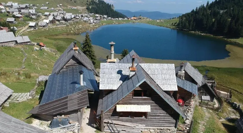 Koliba - Prokosko jezero - Image 1
