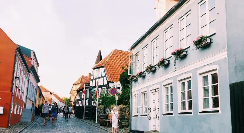 Ebeltoft Midtby - Image 1