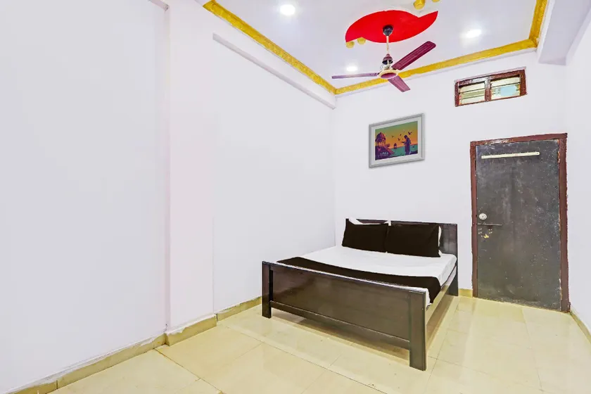 Hotel O Green Hostel & Lodge - Image 1