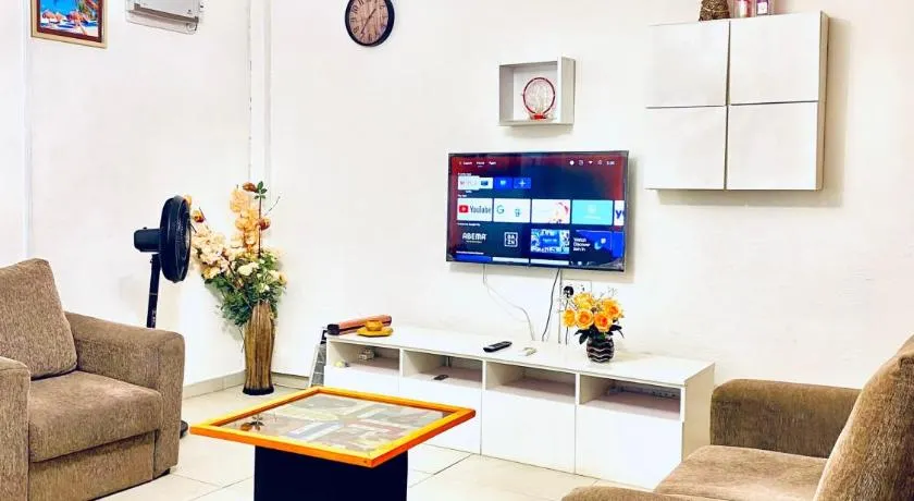 Sleeps 2 - Pet Friendly with Garden & Parking - Image 1