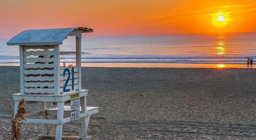 30 Sec to the Beach, Sun, Sand & Sunrises with a Family & Pet Friendly Backyard! - Image 1