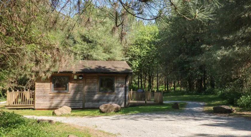 Sycamore Lodge - Image 1