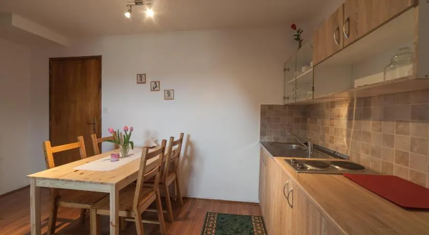 Breza Guesthouse - Image 1