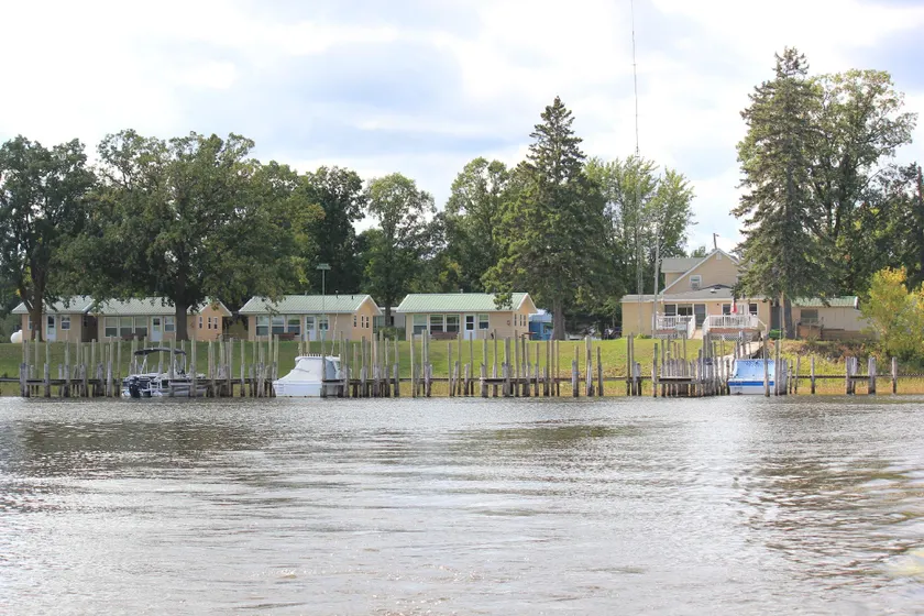 Ship s Wheel Resort - Image 1