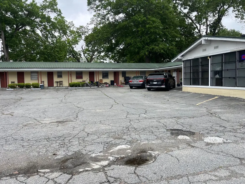Sunrise Inn Cordele GA Near I 75 - Image 1