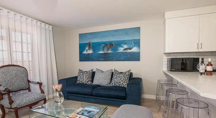 A Whale of a Time Knysna - Image 1