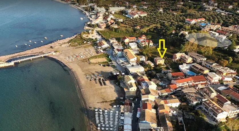 Pitsinis Apartments - Image 1