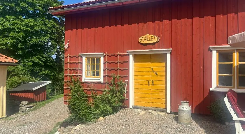 Stallet Boende utanfor Alingsås - Image 1