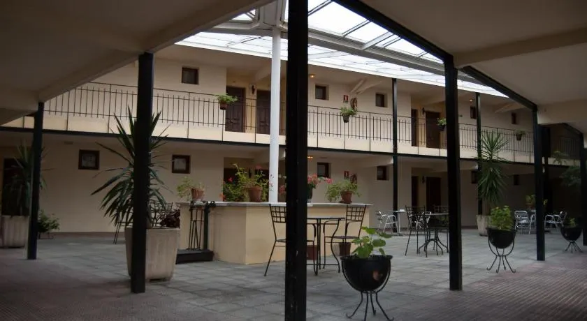 Hotel Urgain - Image 1