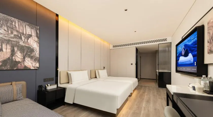 Atour Hotel Beijing Haidian Xisanqi MixC Mall - Image 1