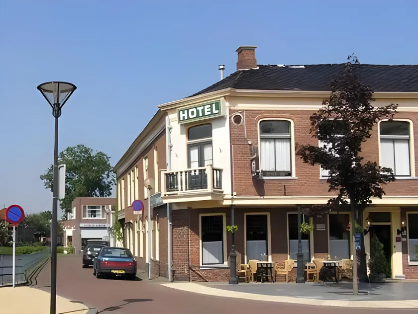 Hotel 't Gemeentehuis - Image 1
