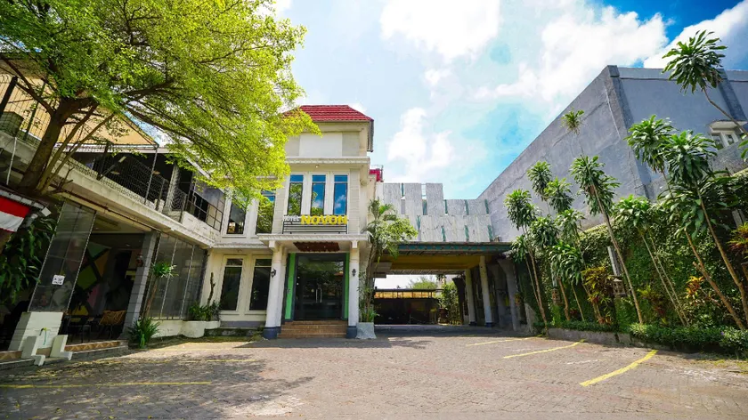 Tripletree Novon Family Hotel - Image 1