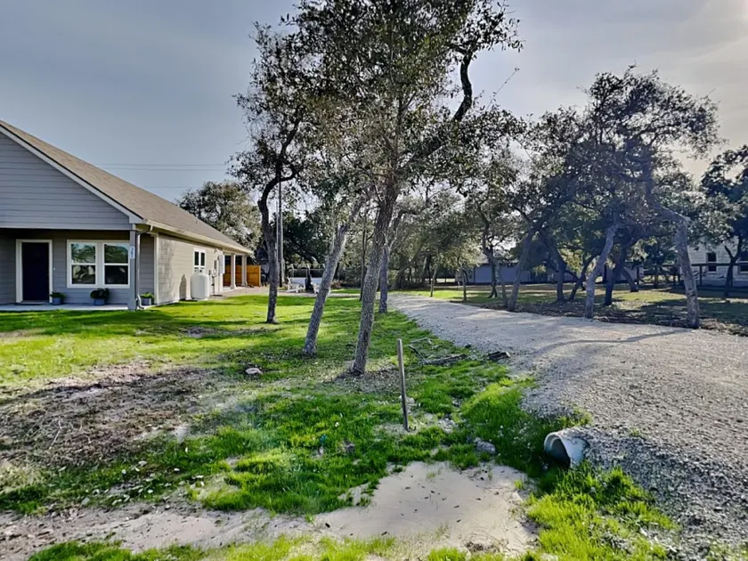 Holiday Hideaway - Image 1