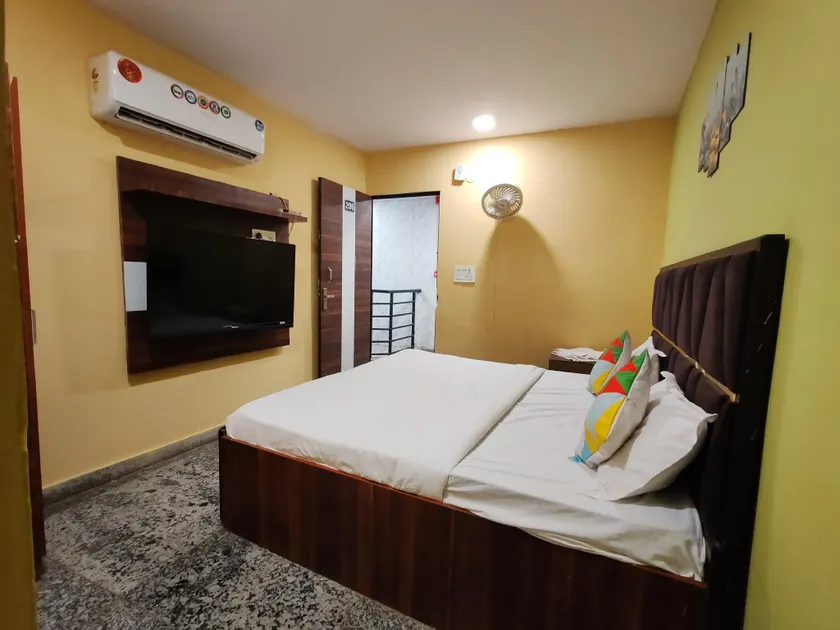Hotel Metro Park - Image 1