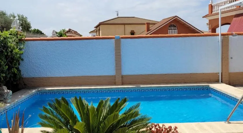 Casa cerca de Sevilla con piscina - Image 1
