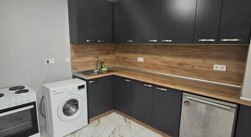 Icon Residence - Image 1