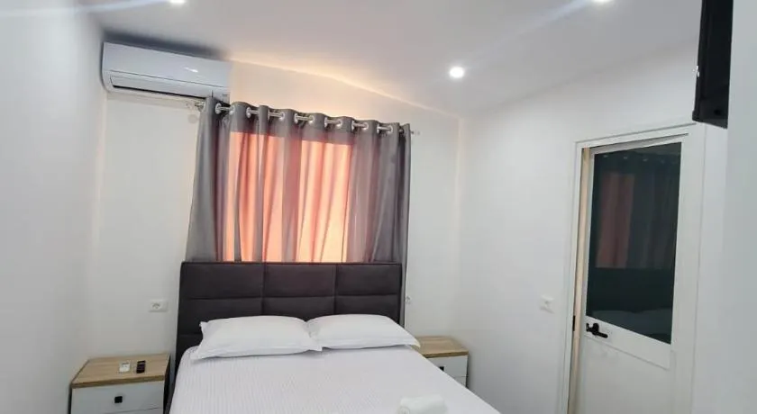 CACA Hotel - Image 1