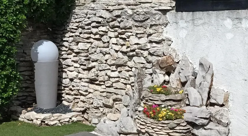 Chez Nous - Image 1