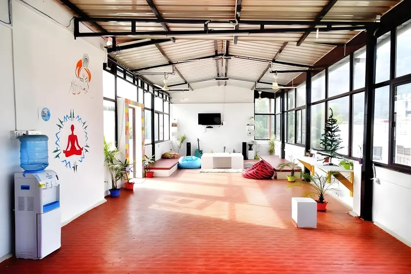 Hostel Cozy Bedz - Image 1