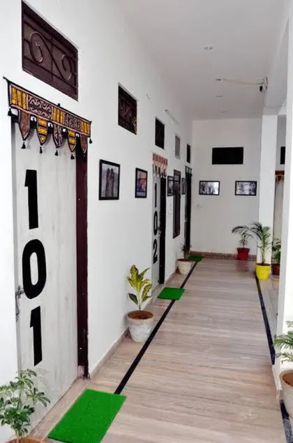 Hotel Zoola Palace - Image 1