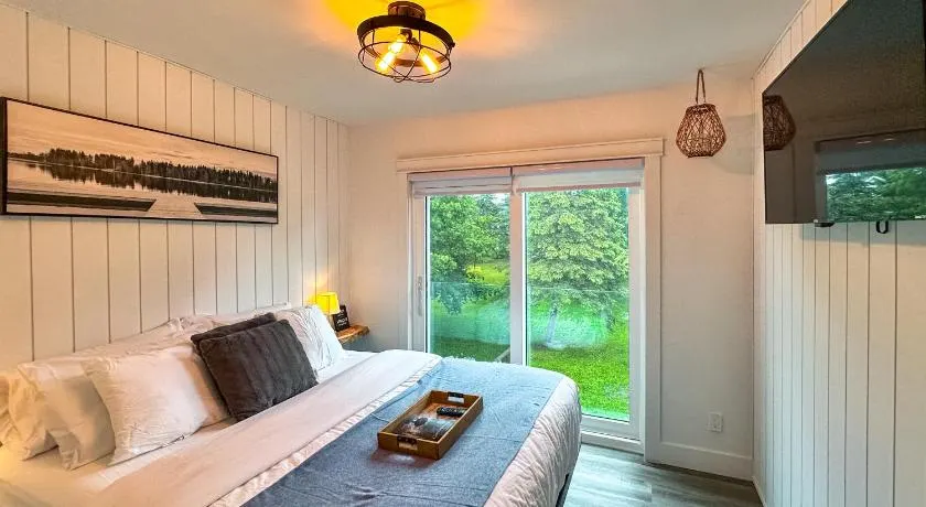 Greenview Retreat - Image 1