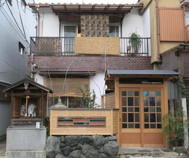 Jizo House - Image 1
