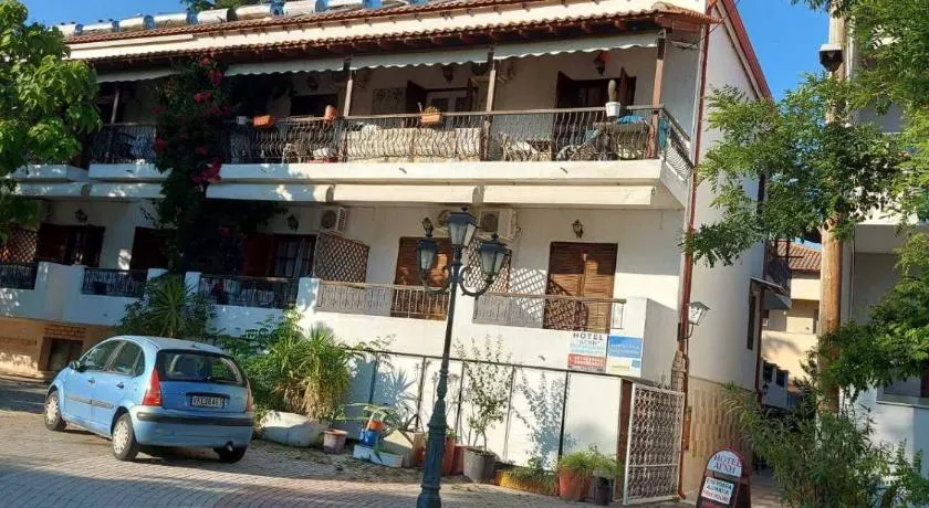 HOTEL AGNI -ENOIKIAZOMENA DIAMERIZMATA - Image 1