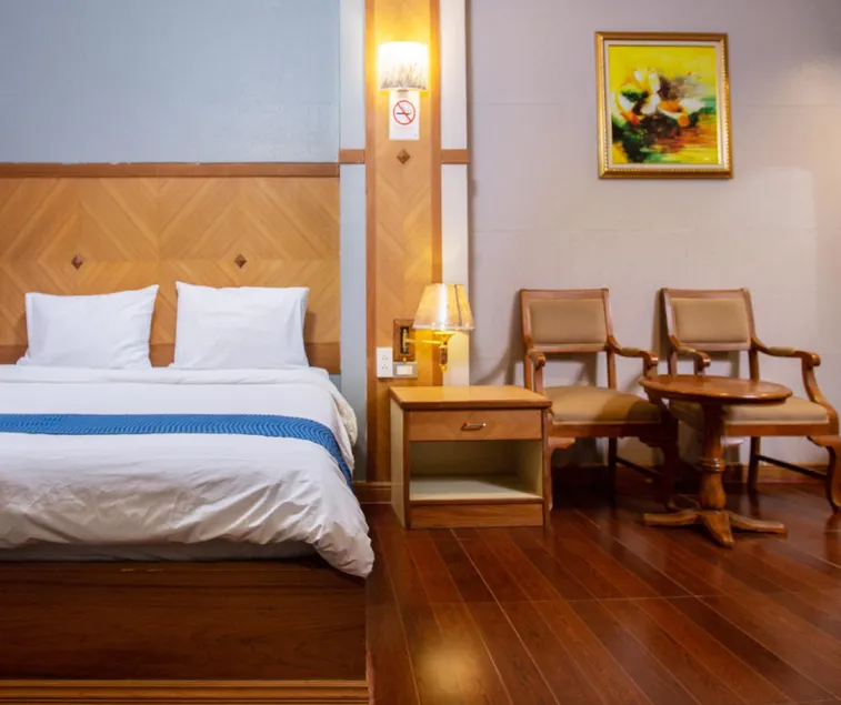 NH Elegant Hotel - Image 1
