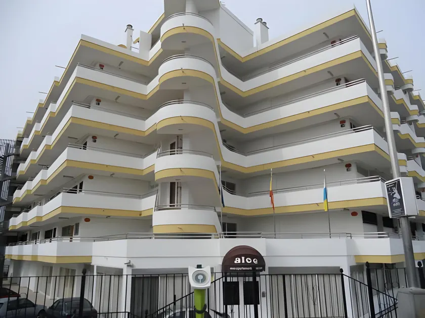 Apartamentos Aloe - Image 1