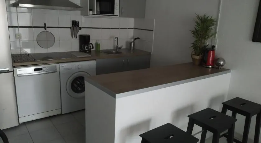 A Poitiers, 2 chambres, très bel appartement de 65 m2 - Image 1