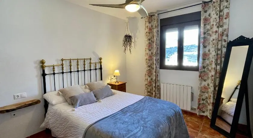 La casita del pueblo - Image 1