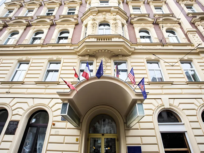 Hotel Atlanta - Image 1