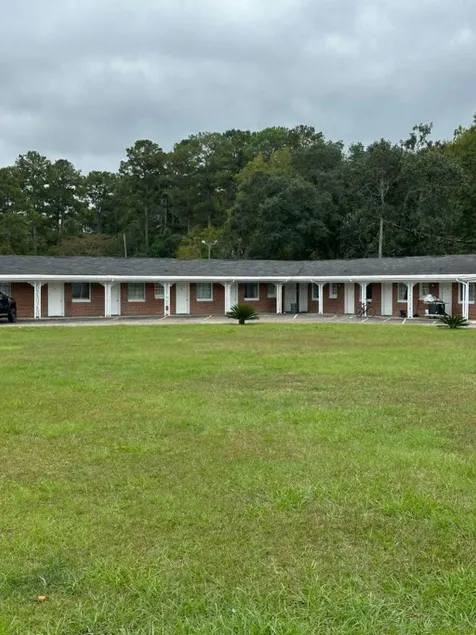 Walkers Inn - Image 1