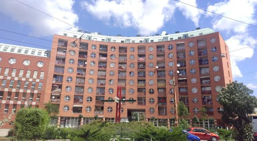 Budapest Baross Apartment - Image 1