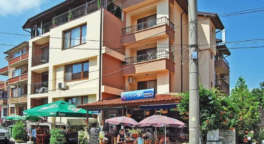 Dimitur Jekov Guest House - Image 1